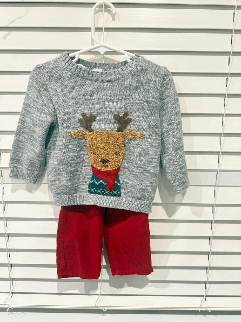 Toddler Boy Gray Reindeer Knit Sweater With Matching Pants